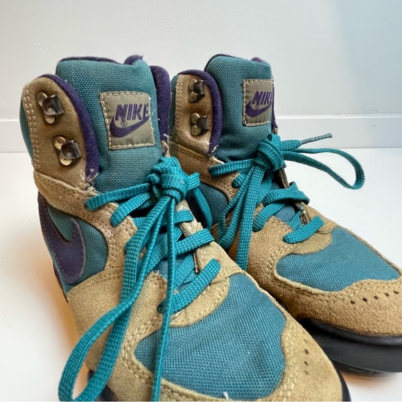 Rare VTG NIKE Swoosh High Tops Hiking Boots 90s 901202 Teal Purple Size 5 - Picture 7 of 15